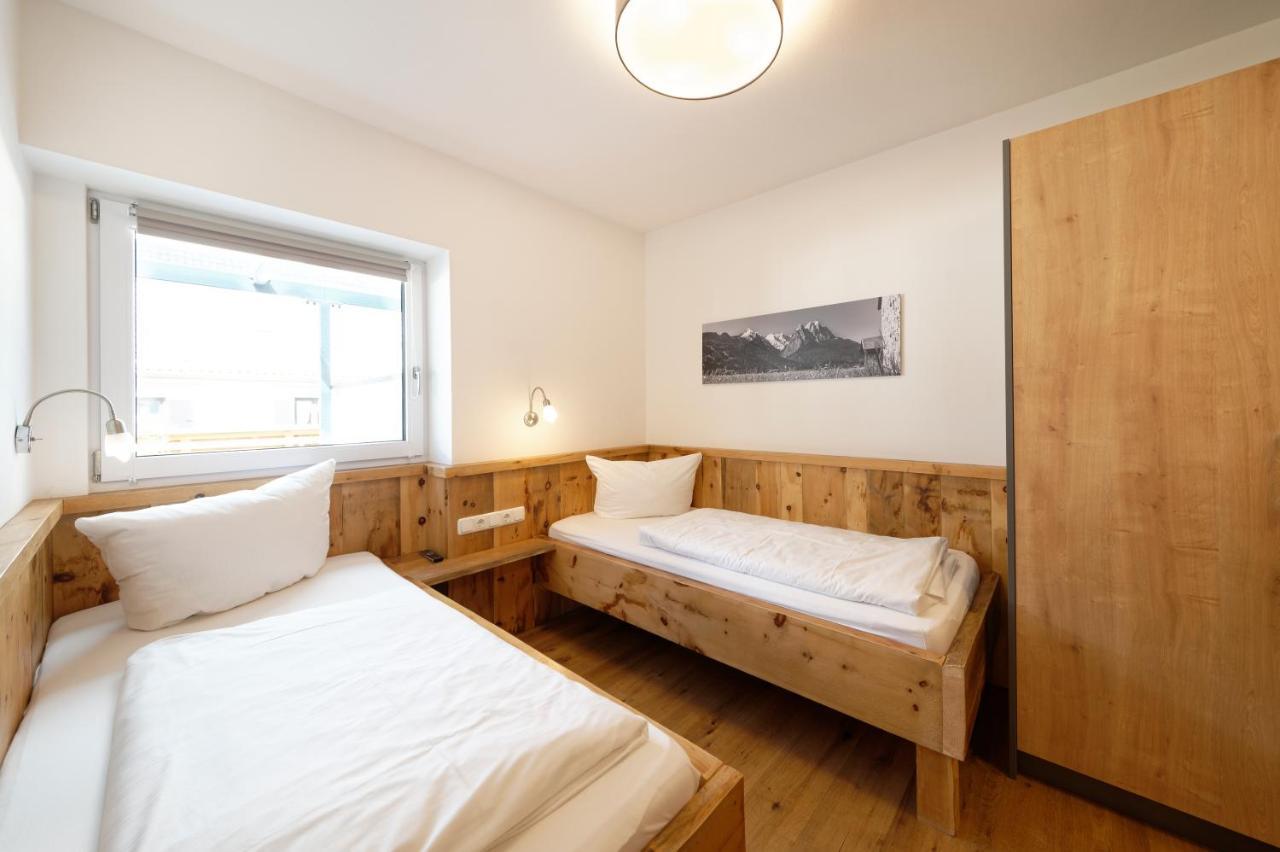 Hotel Garni Alpengruss Garmisch-Partenkirchen Exterior foto